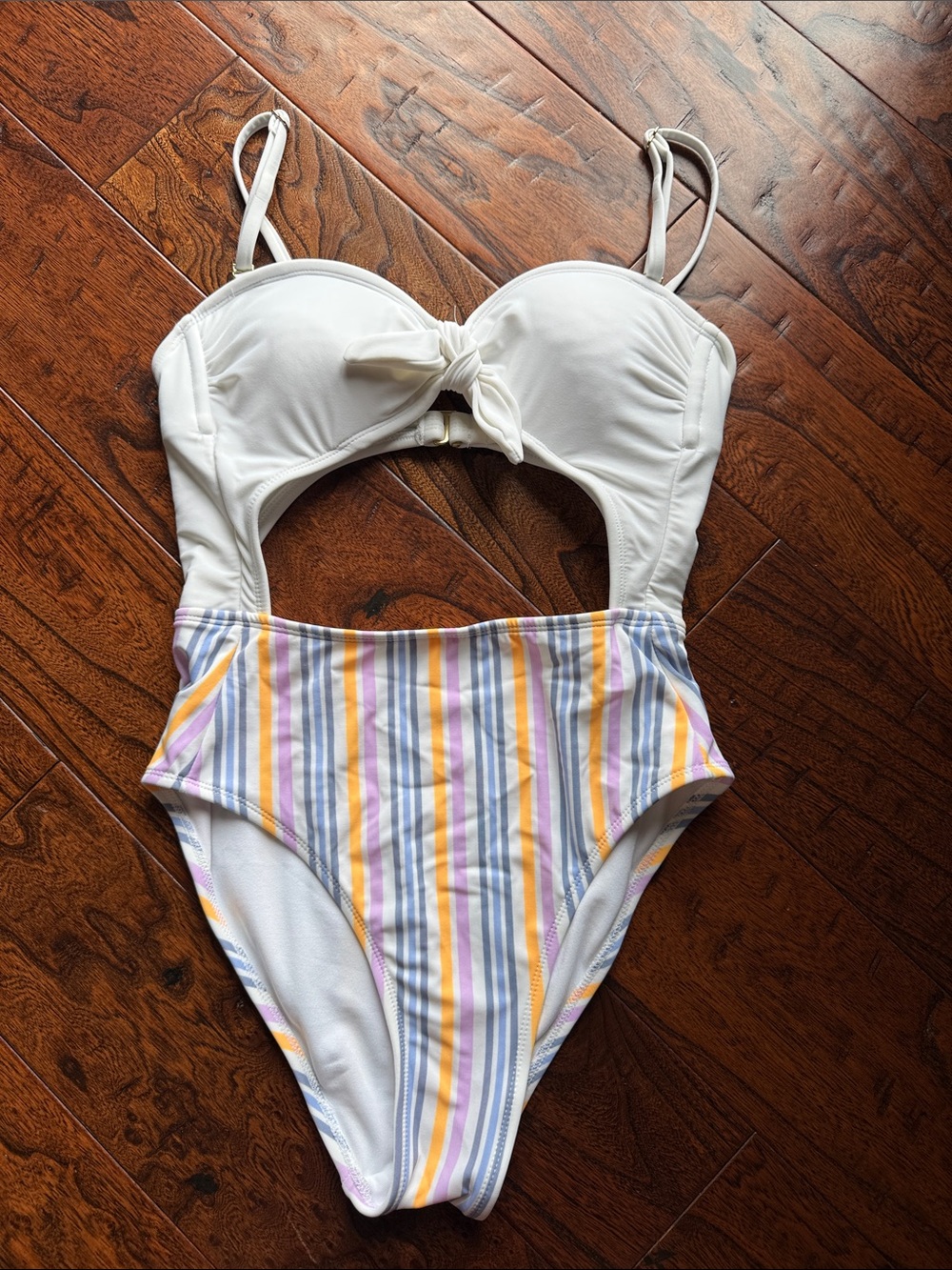 Xhilaration White Top One-Piece Swimsuit Women’s size Small